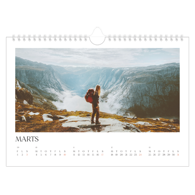 Fotokalender A4 — Surfing i solnedgangen [Marts]