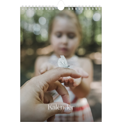 Fotokalender A4 (20 x 30 cm) — Tolv store måneder [kalender forside]