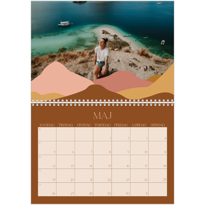 Fotokalender A4 dobbelt (30 x 40 cm) — Neutrale bjerge [kalender forside]