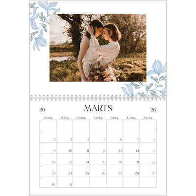 Fotokalender A4 dobbelt (30 x 40 cm) — Elegant blomstret [Marts]