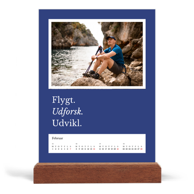 Staffeli kalender - stående  — Redaktionel Jord [Februar]
