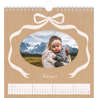 Årskalender kvadratisk — Ramme med sløjfe [Februar]