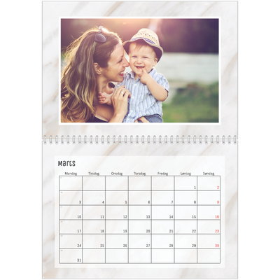 Fotokalender A4 dobbelt (30 x 40 cm) — Marmorbaggrunde [Marts]